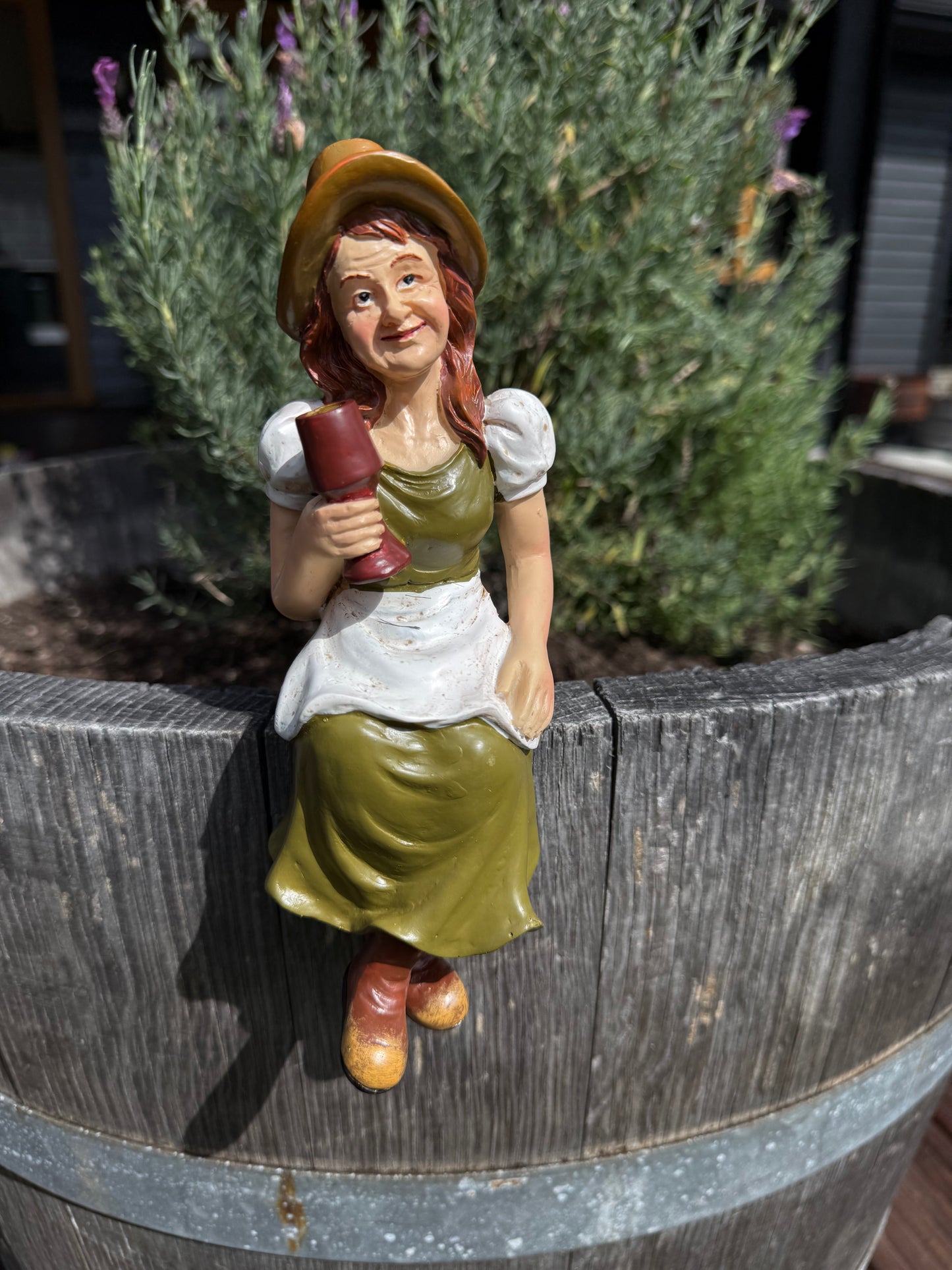 Decorative garden art female figurine made from durable resin