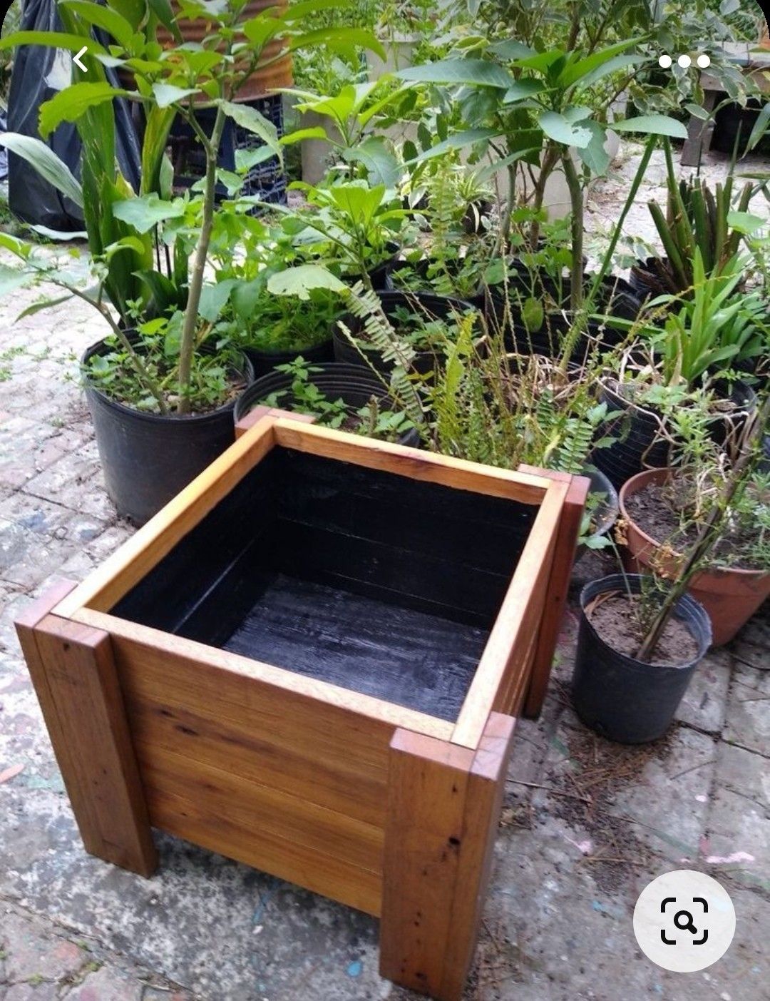 OAKENZ square liner protecting soil and wood from water damage