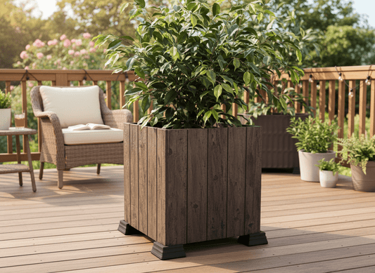 Planter Feet for Deck Protection That Work - OAKENZ