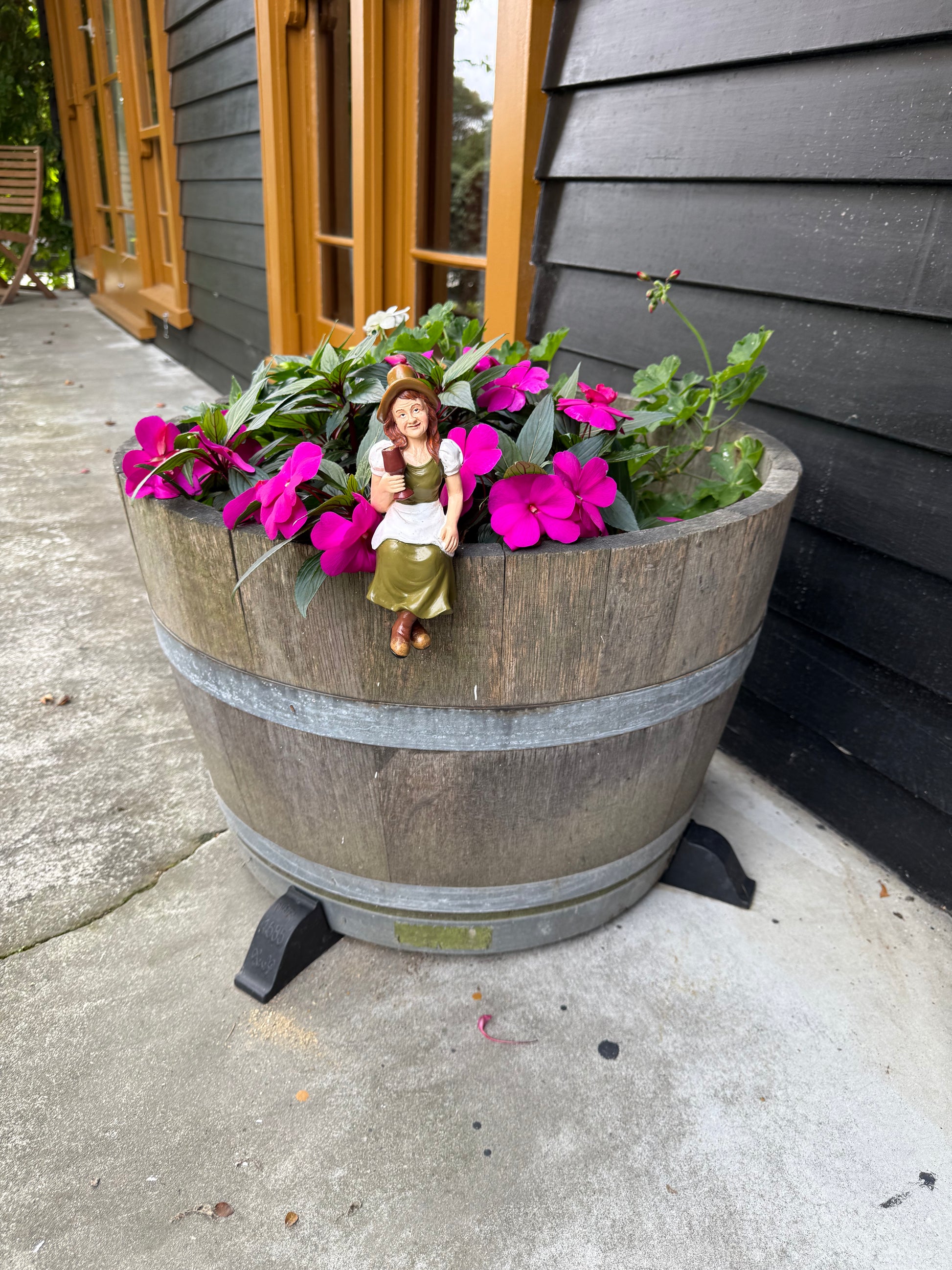 OAKENZ female garden sculpture designed for barrel planters